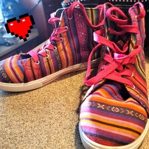 Tennis Shoes